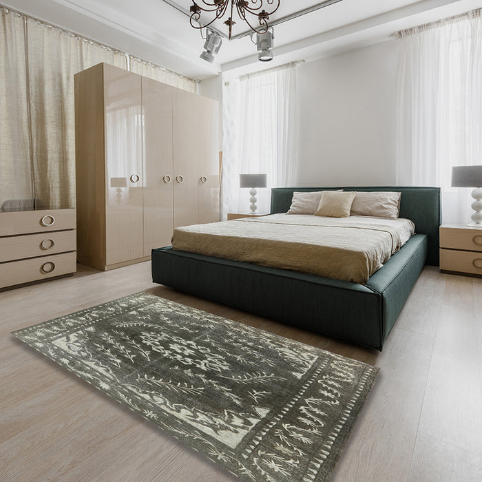 Mid-Century Modern Charcoal Gray Oriental Rug in a Bedroom, urb2985