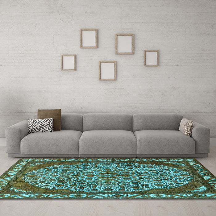 Machine Washable Oriental Light Blue Industrial Rug in a Living Room, wshurb2986lblu