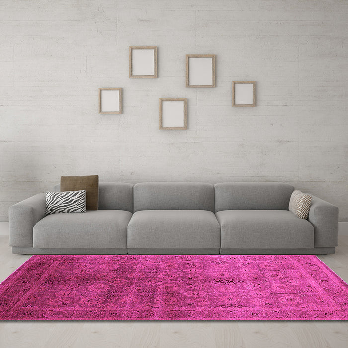 Machine Washable Oriental Pink Traditional Rug in a Living Room, wshurb2989pnk