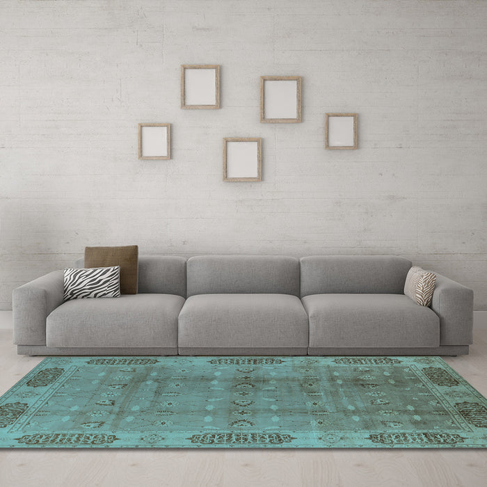 Machine Washable Oriental Light Blue Traditional Rug in a Living Room, wshurb2992lblu