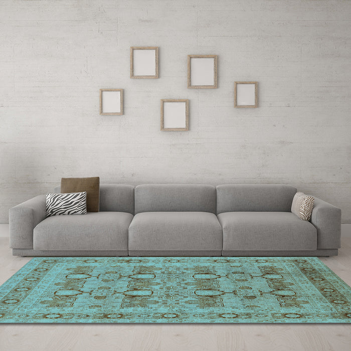 Machine Washable Oriental Light Blue Traditional Rug in a Living Room, wshurb2996lblu