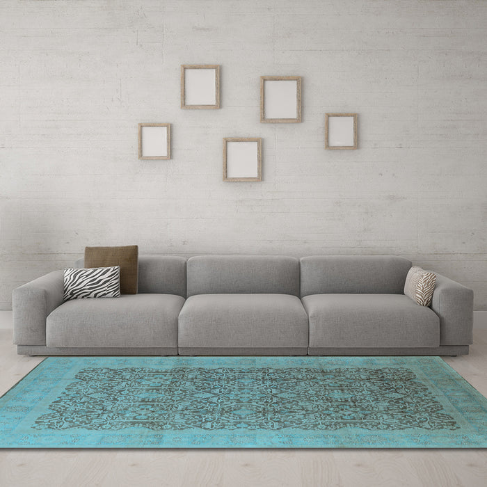 Machine Washable Oriental Light Blue Traditional Rug in a Living Room, wshurb2997lblu
