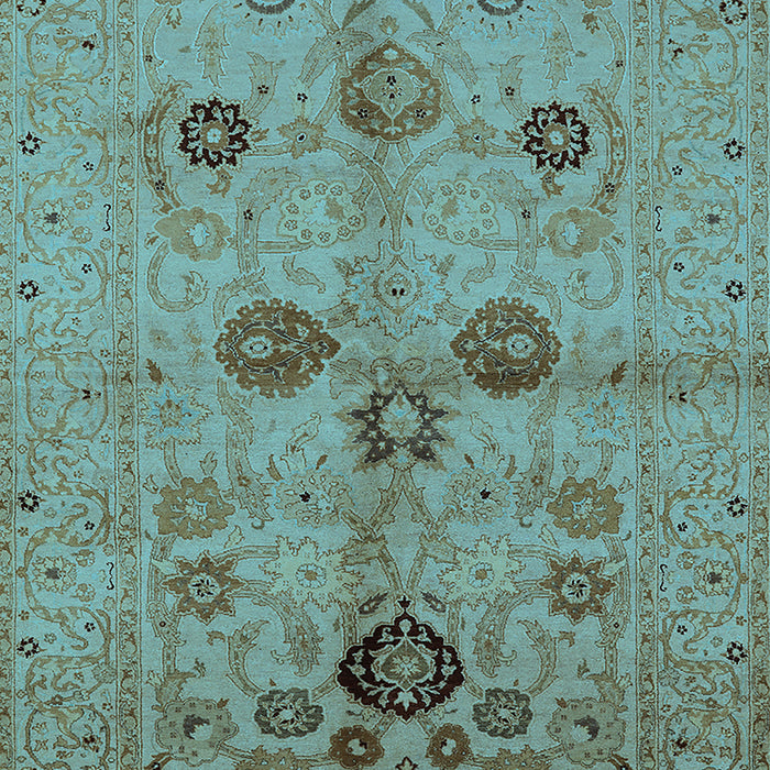 Machine Washable Oriental Light Blue Traditional Rug, wshurb3001lblu