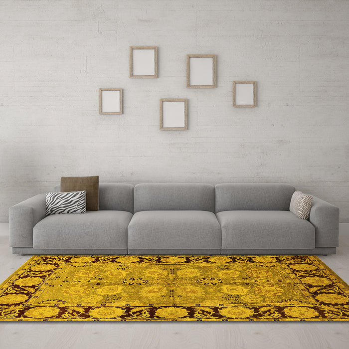 Machine Washable Oriental Yellow Industrial Rug in a Living Room, wshurb3005yw