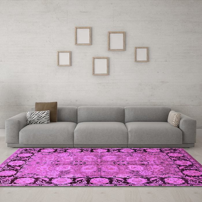 Machine Washable Oriental Purple Industrial Area Rugs in a Living Room, wshurb3005pur