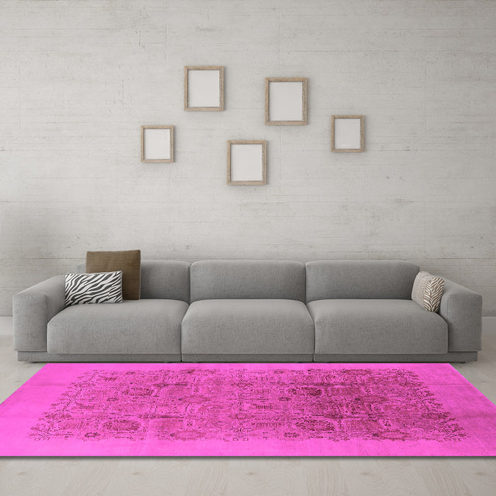 Machine Washable Oriental Pink Industrial Rug in a Living Room, wshurb3007pnk