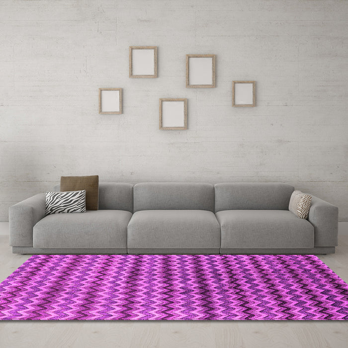Machine Washable Oriental Pink Industrial Rug in a Living Room, wshurb3013pnk