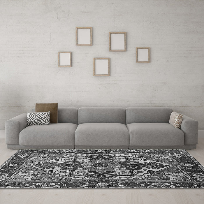 Machine Washable Oriental Gray Industrial Rug in a Living Room,, wshurb3017gry