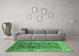 Machine Washable Oriental Emerald Green Industrial Area Rugs in a Living Room,, wshurb3024emgrn