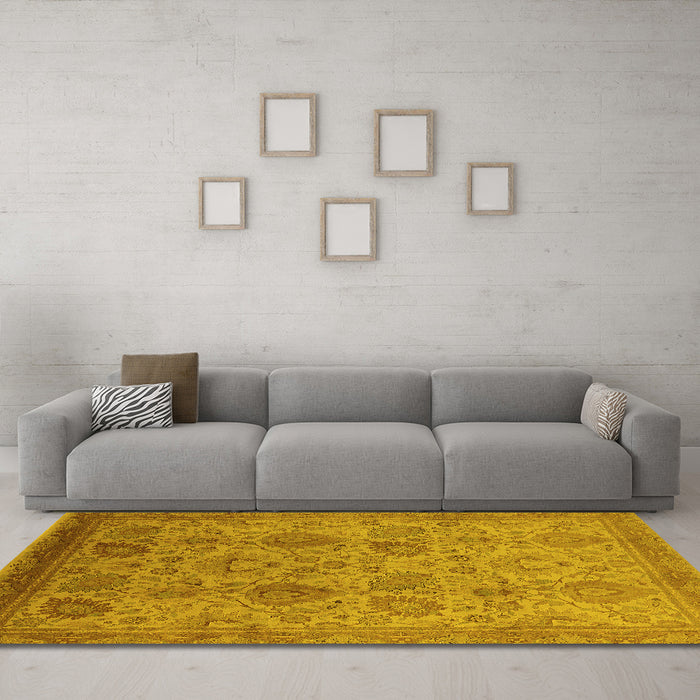 Machine Washable Oriental Yellow Industrial Rug in a Living Room, wshurb3025yw