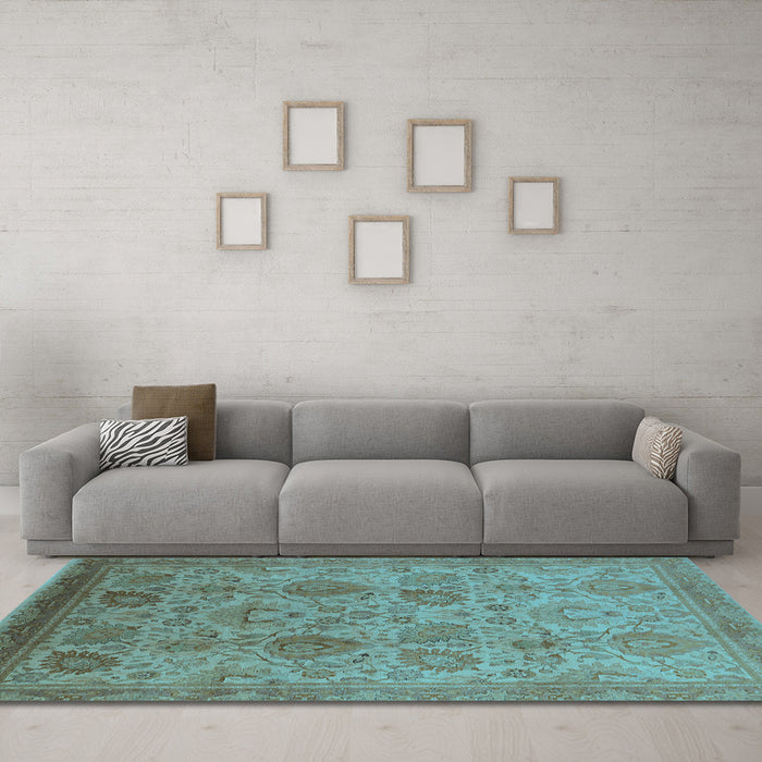 Machine Washable Oriental Light Blue Industrial Rug in a Living Room, wshurb3025lblu