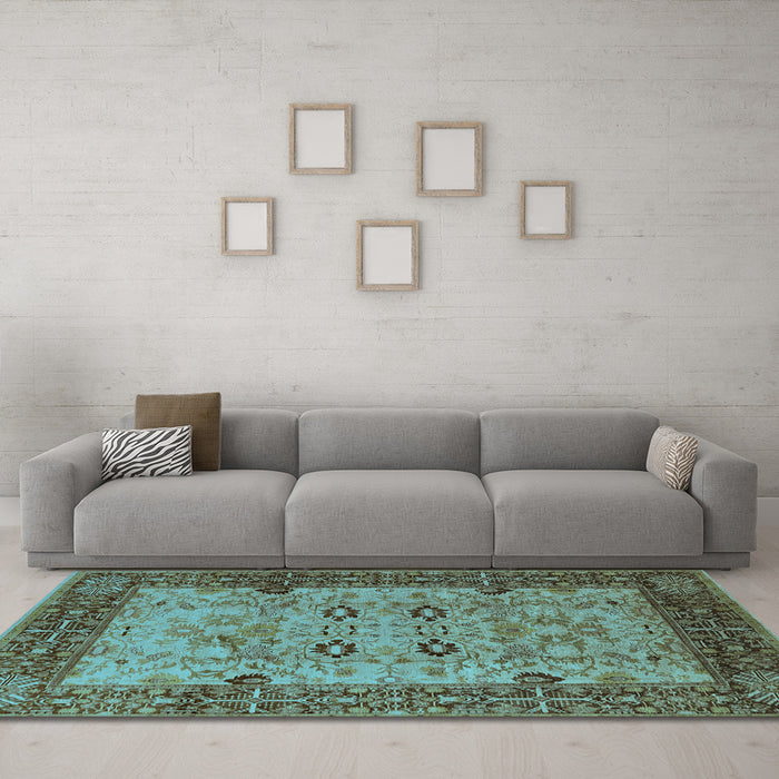 Machine Washable Oriental Light Blue Industrial Rug in a Living Room, wshurb3030lblu