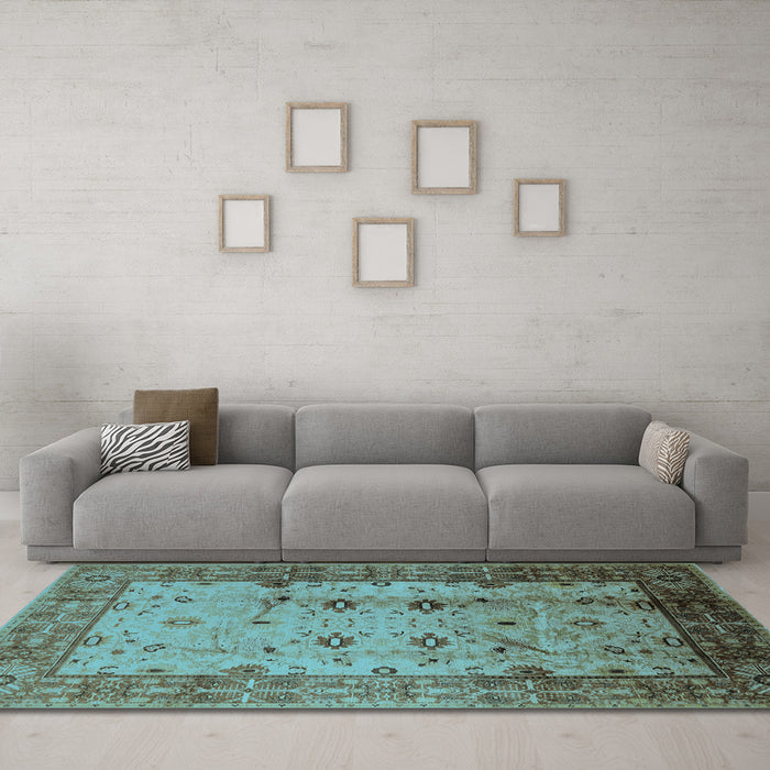 Machine Washable Oriental Light Blue Industrial Rug in a Living Room, wshurb3033lblu