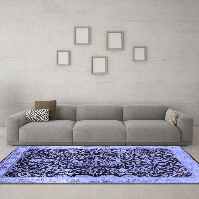 Machine Washable Oriental Blue Industrial Rug in a Living Room, wshurb3037blu