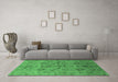 Machine Washable Oriental Emerald Green Industrial Area Rugs in a Living Room,, wshurb3038emgrn