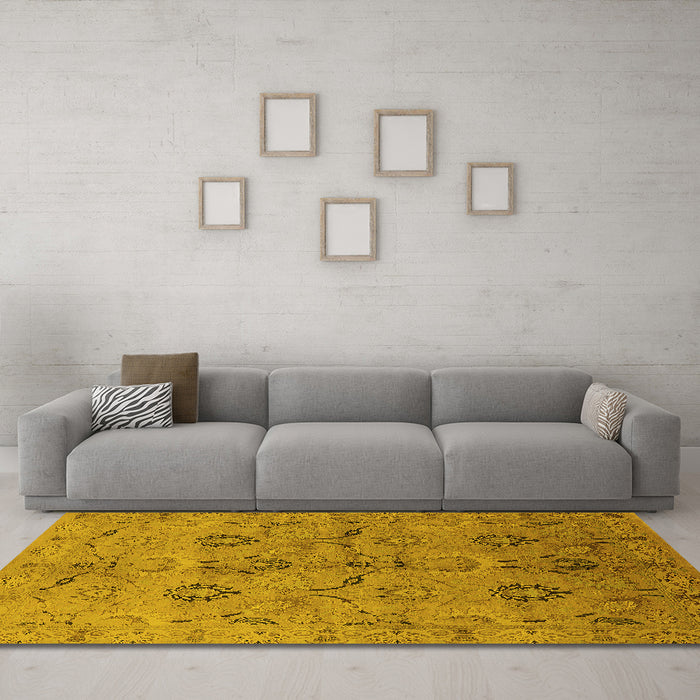 Machine Washable Oriental Yellow Industrial Rug in a Living Room, wshurb3038yw