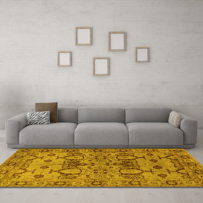 Machine Washable Oriental Yellow Industrial Rug in a Living Room, wshurb3041yw