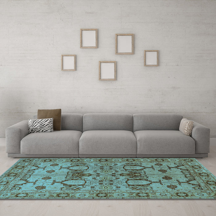 Machine Washable Oriental Light Blue Industrial Rug in a Living Room, wshurb3041lblu