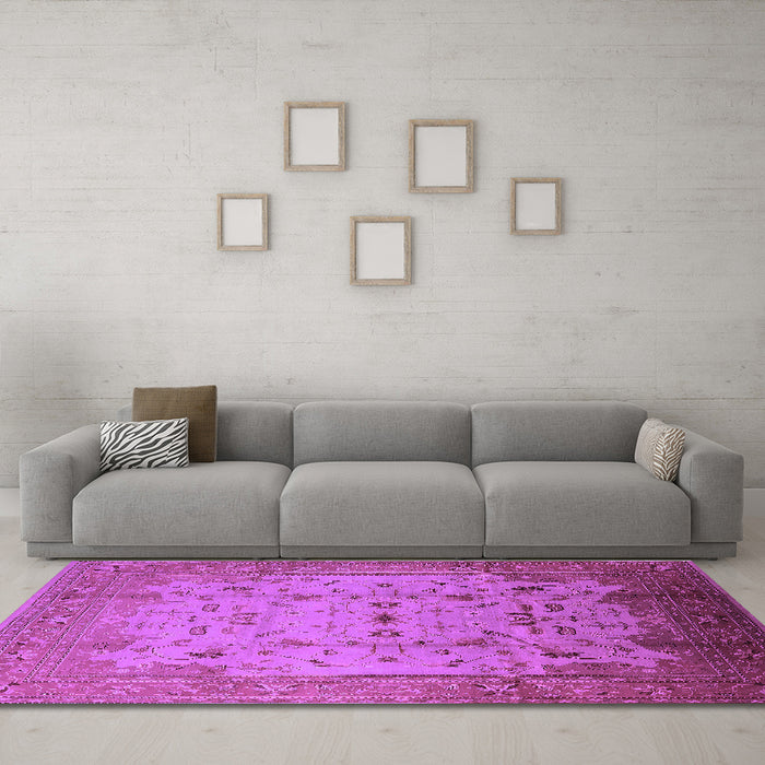 Machine Washable Oriental Purple Industrial Area Rugs in a Living Room, wshurb3044pur