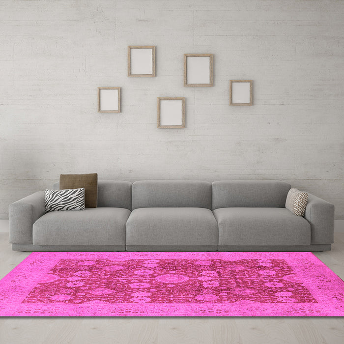 Machine Washable Oriental Pink Industrial Rug in a Living Room, wshurb3045pnk