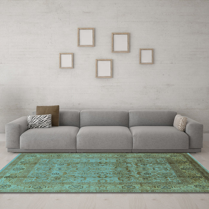 Machine Washable Oriental Light Blue Industrial Rug in a Living Room, wshurb3054lblu
