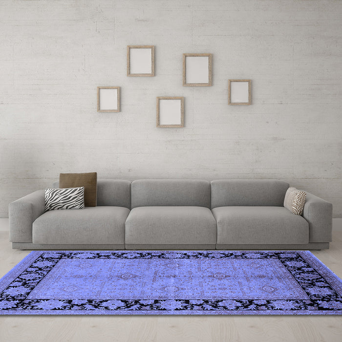 Machine Washable Oriental Blue Industrial Rug in a Living Room, wshurb3056blu