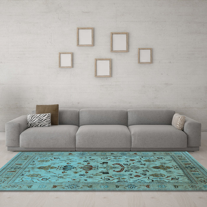 Machine Washable Oriental Light Blue Industrial Rug in a Living Room, wshurb3061lblu