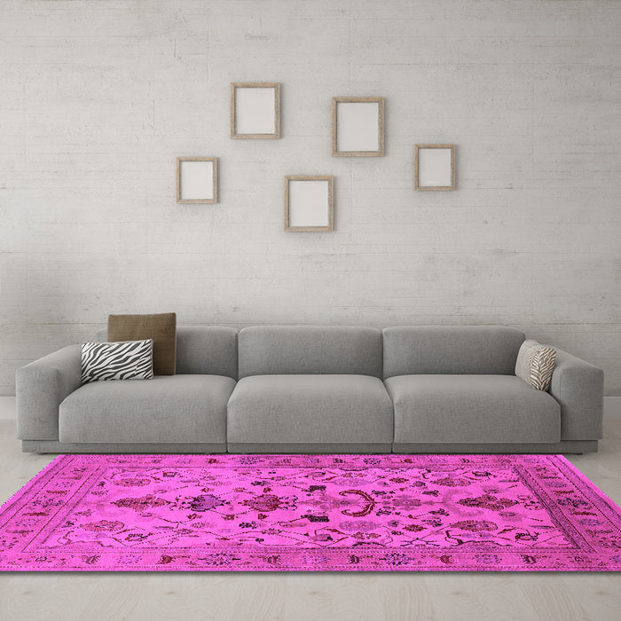 Machine Washable Oriental Pink Industrial Rug in a Living Room, wshurb3061pnk