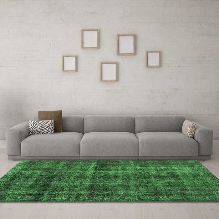 Machine Washable Oriental Emerald Green Industrial Area Rugs in a Living Room,, wshurb3062emgrn