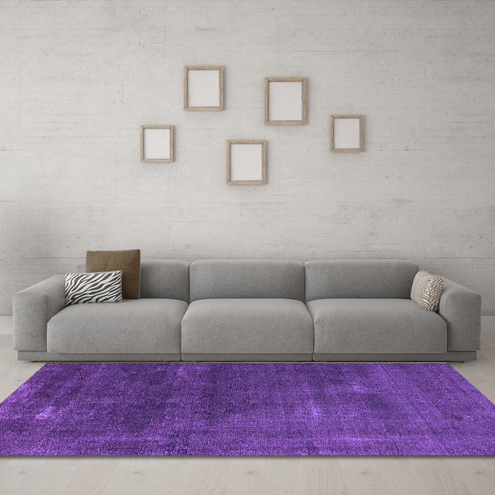 Machine Washable Oriental Purple Industrial Area Rugs in a Living Room, wshurb3067pur