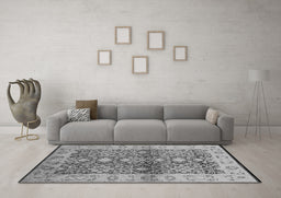 Machine Washable Oriental Gray Industrial Rug in a Living Room,, wshurb3071gry