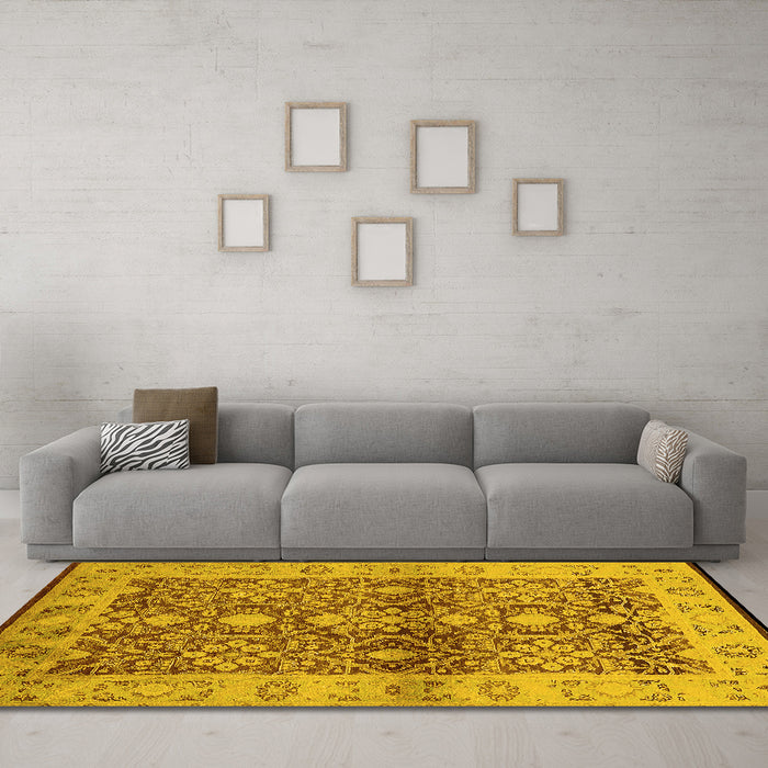 Machine Washable Oriental Yellow Industrial Rug in a Living Room, wshurb3071yw