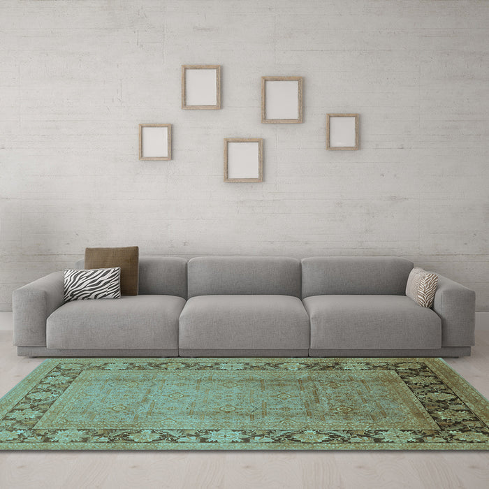 Machine Washable Oriental Light Blue Industrial Rug in a Living Room, wshurb3072lblu