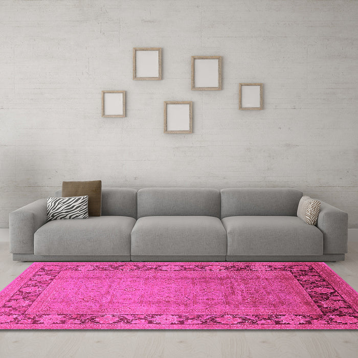 Machine Washable Oriental Pink Industrial Rug in a Living Room, wshurb3072pnk