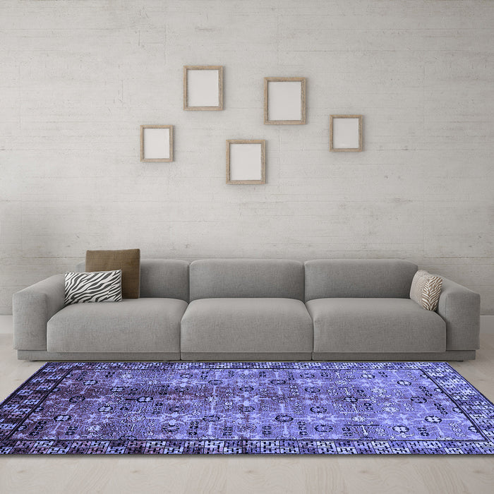 Machine Washable Oriental Blue Industrial Rug in a Living Room, wshurb3075blu