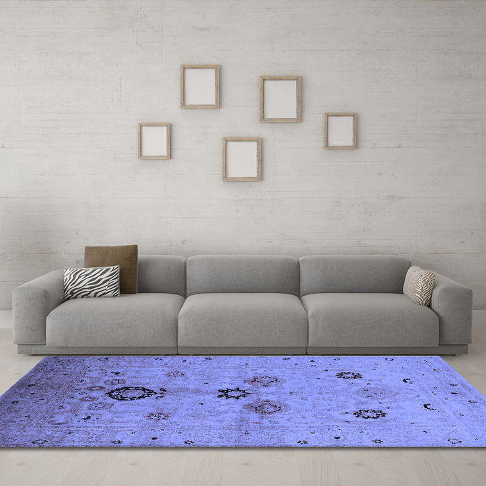Machine Washable Oriental Blue Industrial Rug in a Living Room, wshurb3078blu