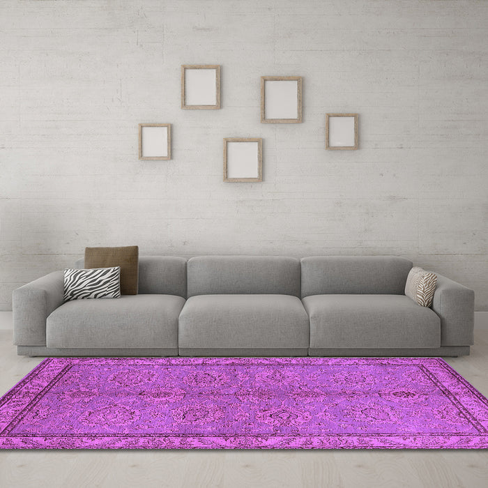 Machine Washable Oriental Purple Industrial Area Rugs in a Living Room, wshurb3081pur