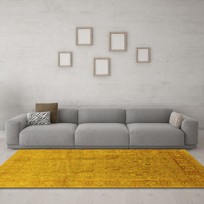 Machine Washable Oriental Yellow Industrial Rug in a Living Room, wshurb3084yw