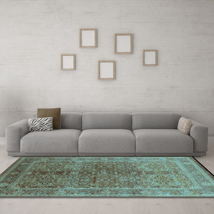 Machine Washable Oriental Light Blue Industrial Rug in a Living Room, wshurb3089lblu