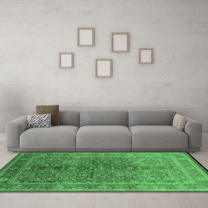 Machine Washable Oriental Emerald Green Industrial Area Rugs in a Living Room,, wshurb3089emgrn
