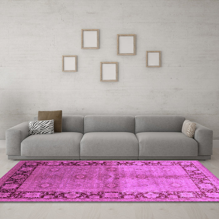 Machine Washable Oriental Purple Industrial Area Rugs in a Living Room, wshurb3090pur