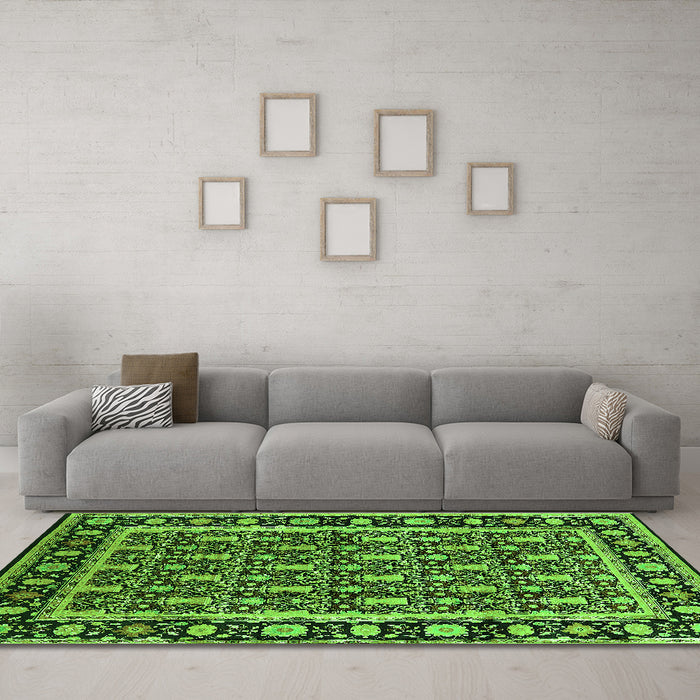 Machine Washable Oriental Green Industrial Area Rugs in a Living Room,, wshurb3093grn