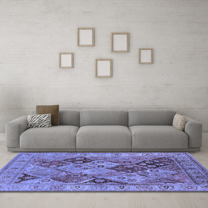 Machine Washable Oriental Blue Industrial Rug in a Living Room, wshurb3095blu