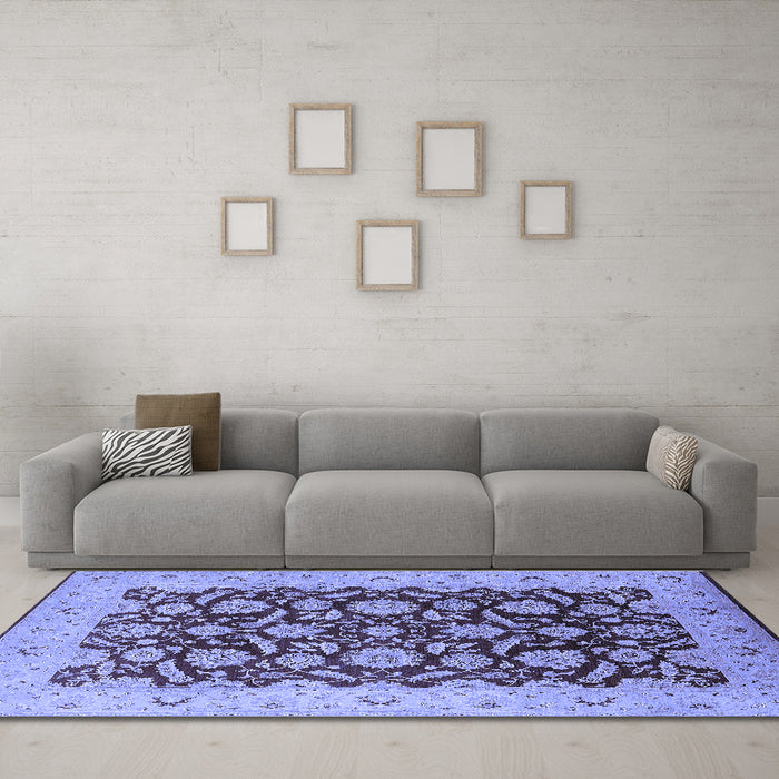 Machine Washable Oriental Blue Industrial Rug in a Living Room, wshurb3099blu
