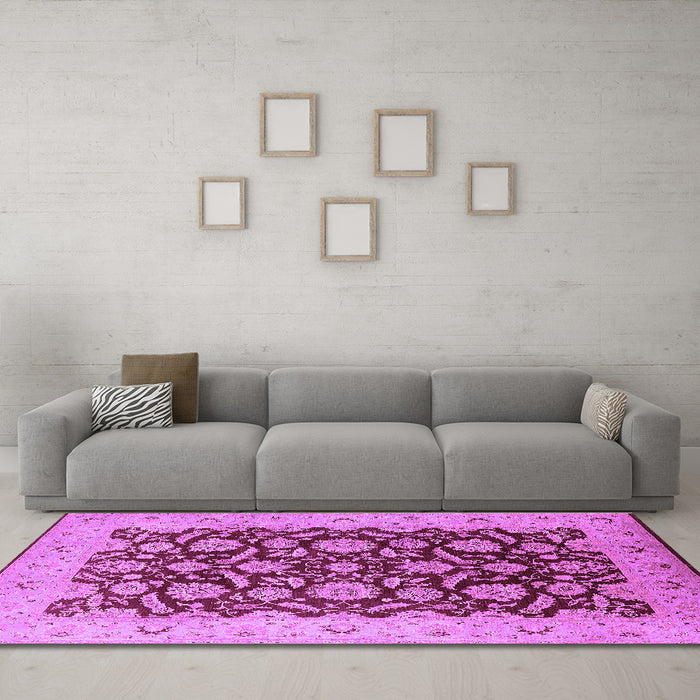Machine Washable Oriental Purple Industrial Area Rugs in a Living Room, wshurb3099pur