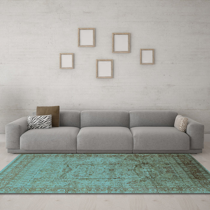 Machine Washable Oriental Light Blue Industrial Rug in a Living Room, wshurb3100lblu