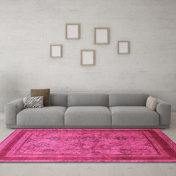 Machine Washable Oriental Pink Industrial Rug in a Living Room, wshurb3105pnk