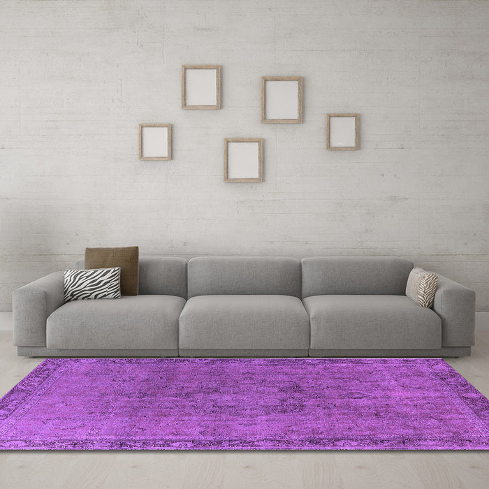 Machine Washable Oriental Purple Industrial Area Rugs in a Living Room, wshurb3107pur