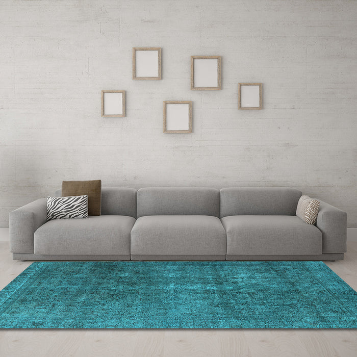 Machine Washable Oriental Light Blue Industrial Rug in a Living Room, wshurb3108lblu