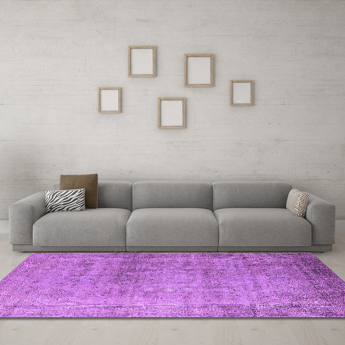 Machine Washable Oriental Purple Industrial Area Rugs in a Living Room, wshurb3109pur